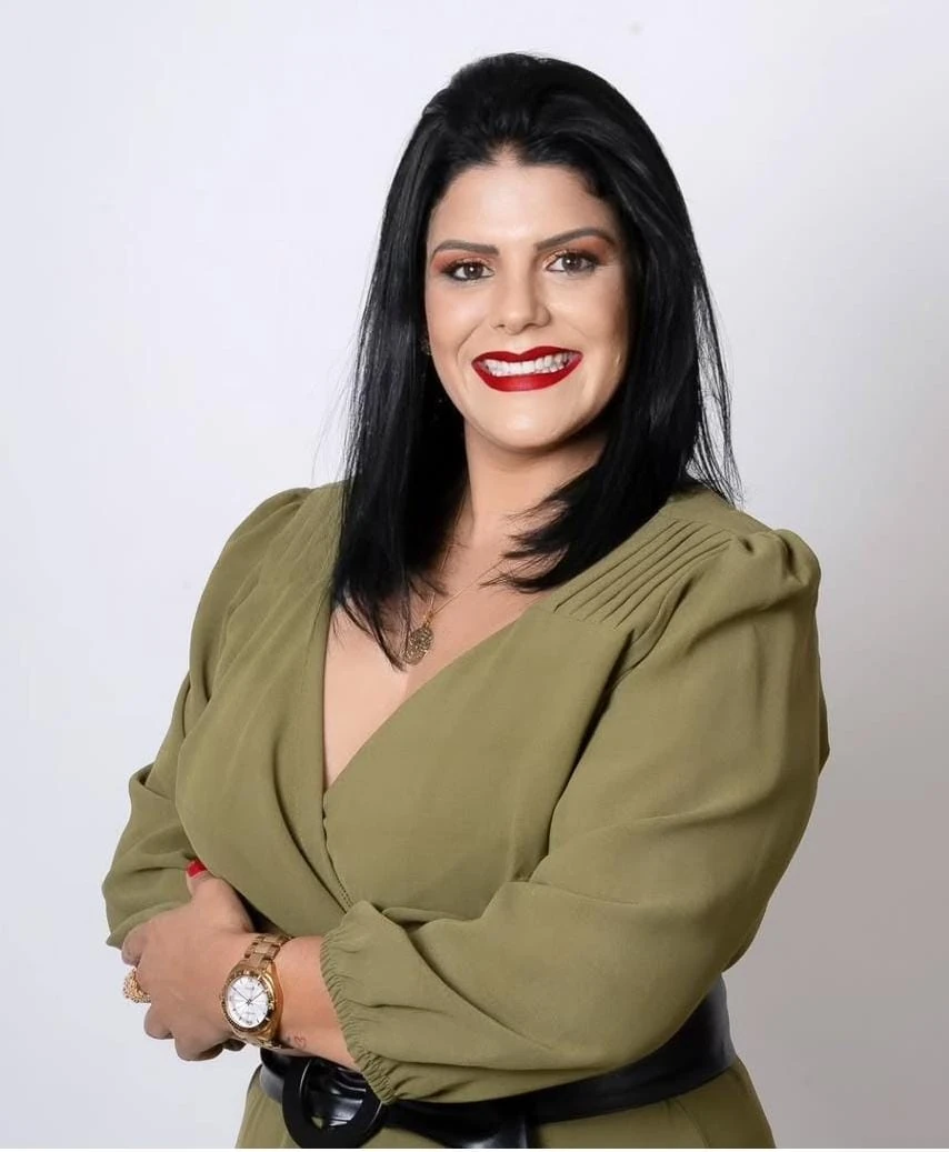 Foto da Dra Carina Rocha